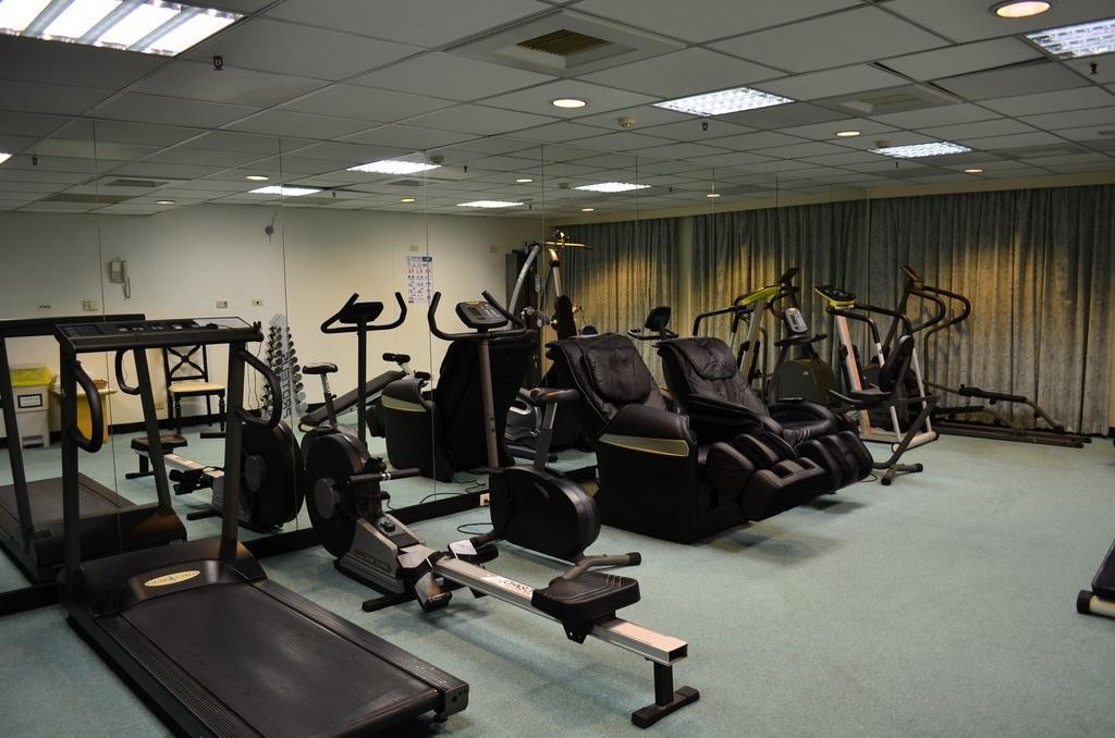 The Premier Hotel Đài Nam Ngoại thất bức ảnh