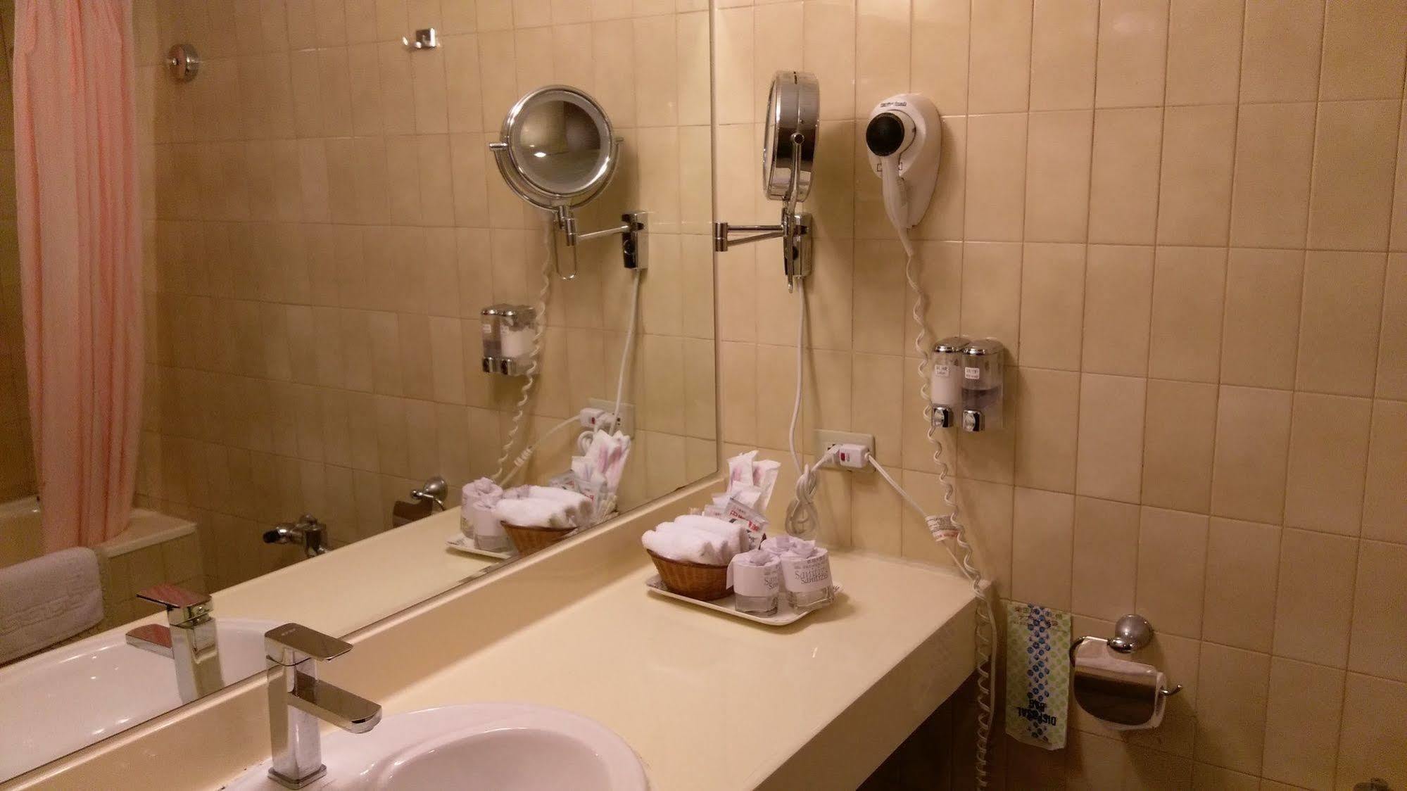 The Premier Hotel Đài Nam Ngoại thất bức ảnh